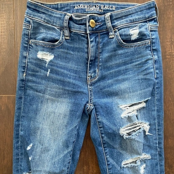 AMERICAN Eagle High Rise ripped Jeggings blue size 2 🌸 - Picture 3 of 11